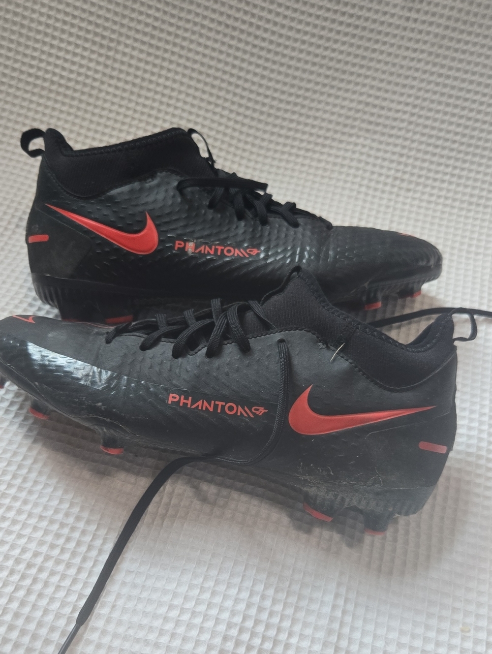 Nike Phantom GT Cleats